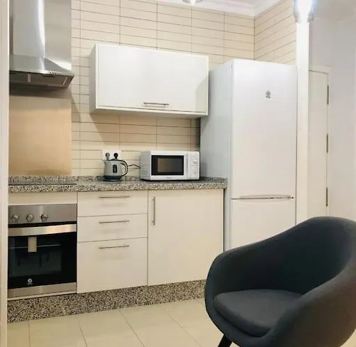 Apartamento Nieves Viejas Fresco Con Patio En *