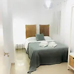 Nieves Viejas Fresco Con Patio En * Cordoue