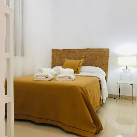 Nieves Viejas Fresco Con Patio En