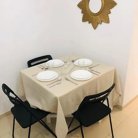 Nieves Viejas Fresco Con Patio En